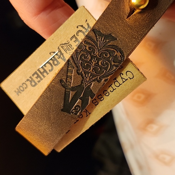 Ace & Archer Cypress hand crafted leather key fob, New! Rare! - Picture 6 of 8